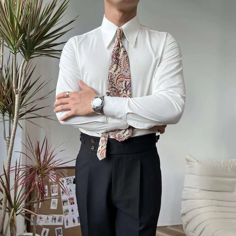 Spearpoint Collar Shirt